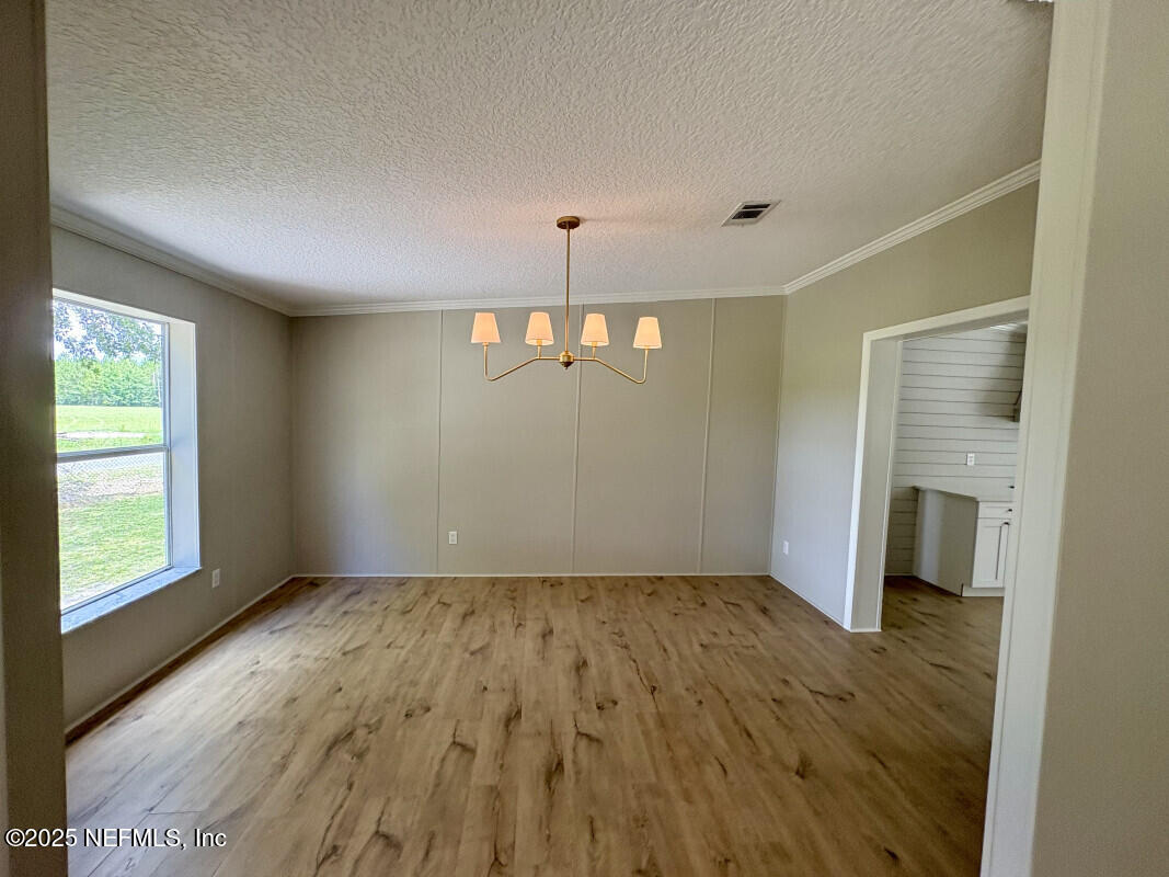 1637 Forbes Road Jacksonville, FL 32234 - Photo 9 of 17 9