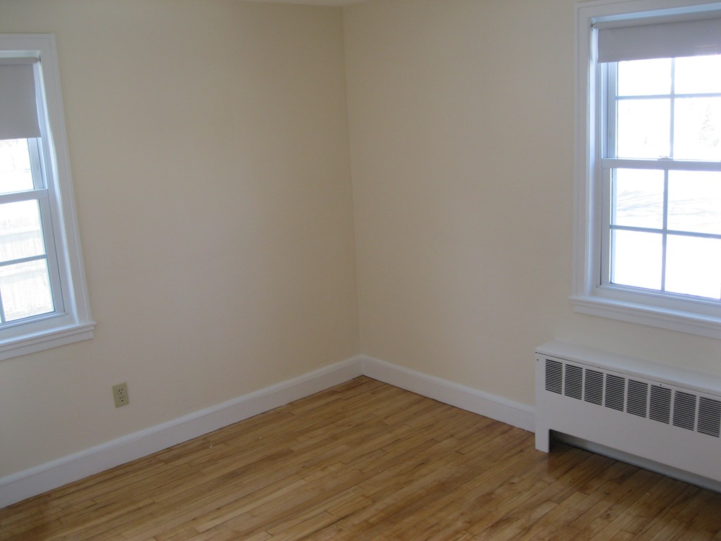30 Codman Road Norwood, MA 02062 - Photo 2 of 11 Gallery Image 2