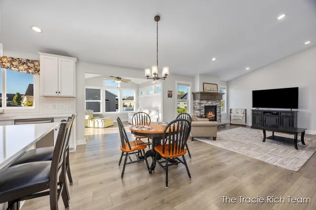 $509,900 | 6741 Woodhills Drive Northeast, Rockford, MI 49341