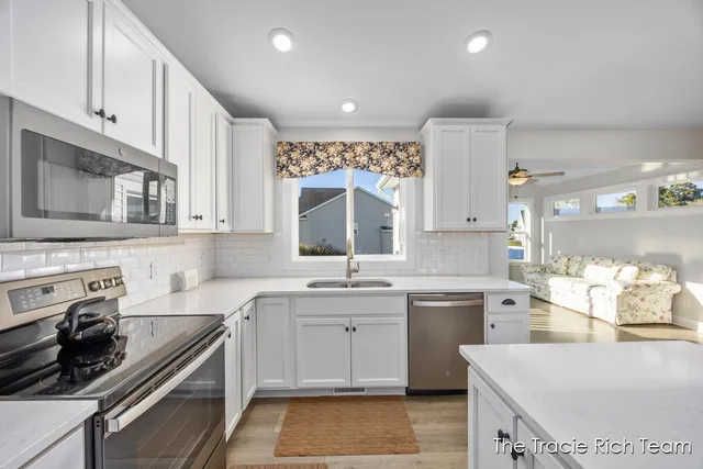 $509,900 | 6741 Woodhills Drive Northeast, Rockford, MI 49341