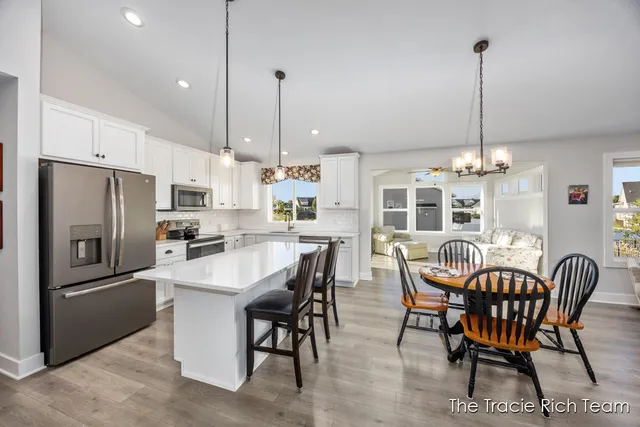 $509,900 | 6741 Woodhills Drive Northeast, Rockford, MI 49341