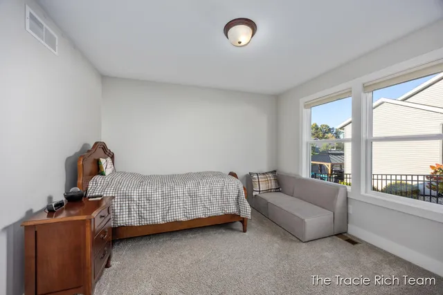 $509,900 | 6741 Woodhills Drive Northeast, Rockford, MI 49341