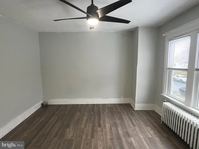 $1,600 | 513 East 19th Street, Unit B, Chester, PA 19013