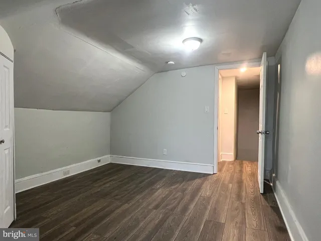 $1,600 | 513 East 19th Street, Unit B, Chester, PA 19013