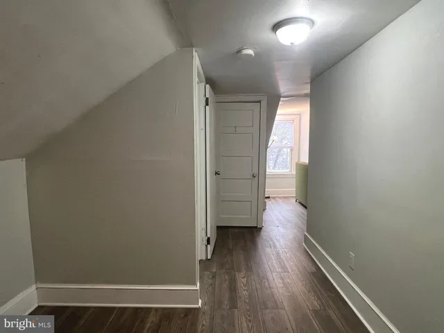 $1,600 | 513 East 19th Street, Unit B, Chester, PA 19013