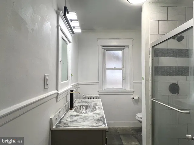 $1,600 | 513 East 19th Street, Unit B, Chester, PA 19013