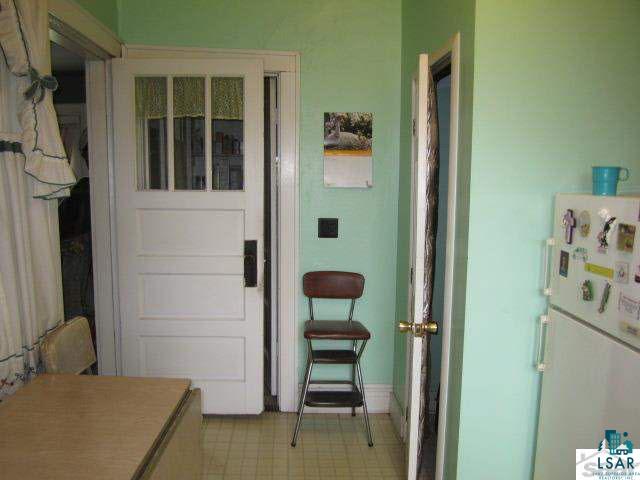 5278 Midbon Road Superior, WI 54880 - Photo 2 of 16 Kitchen