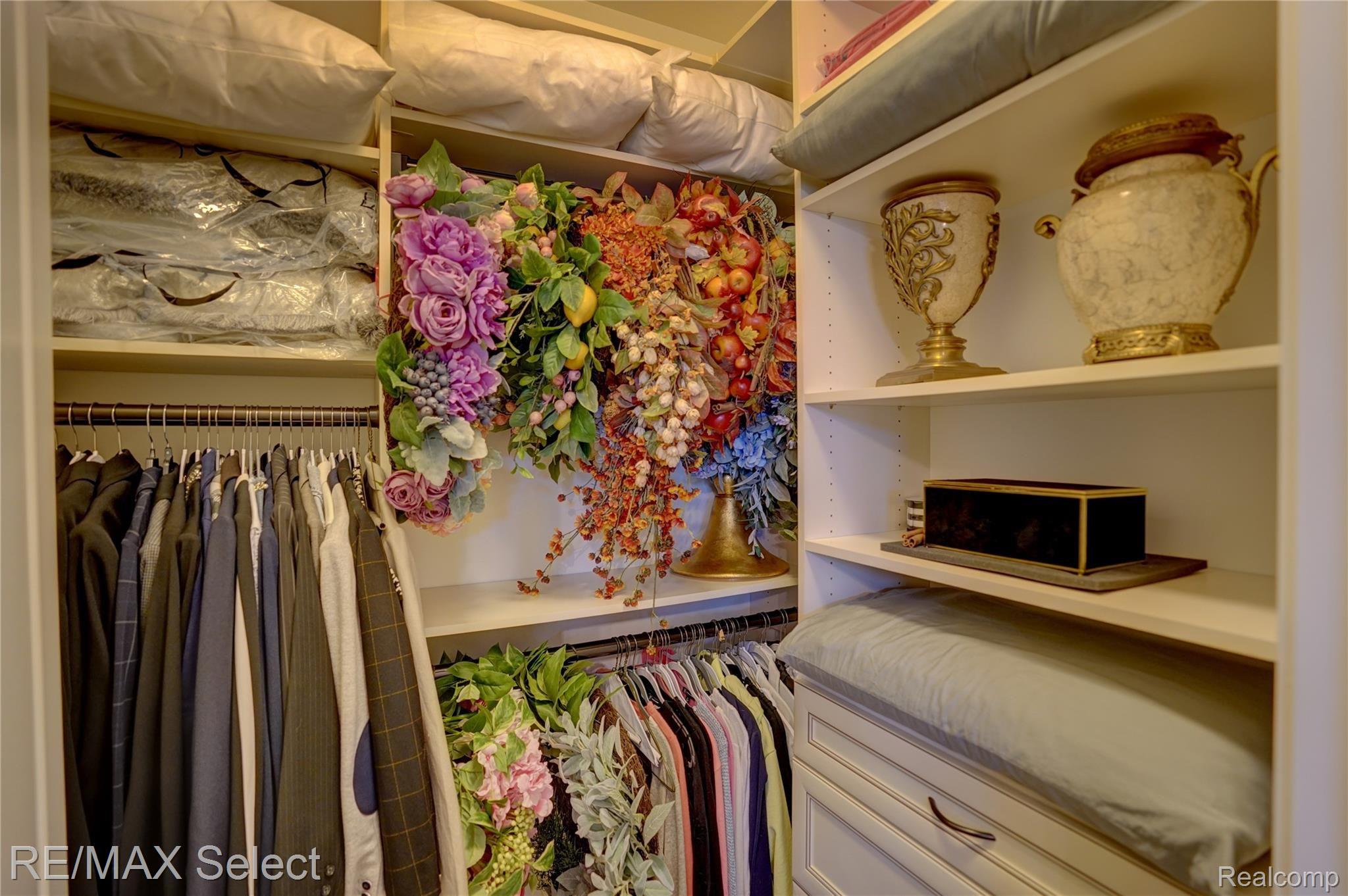 5520 Woodfall Road Clarkston, MI 48348 - Photo 40 of 48 5520 Woodfall Rd 75.jpg