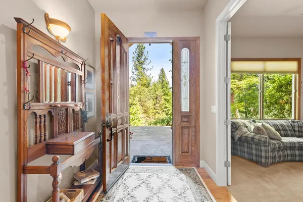 $727,000 | 5010 Bella Vista Circle, Foresthill, CA 95631