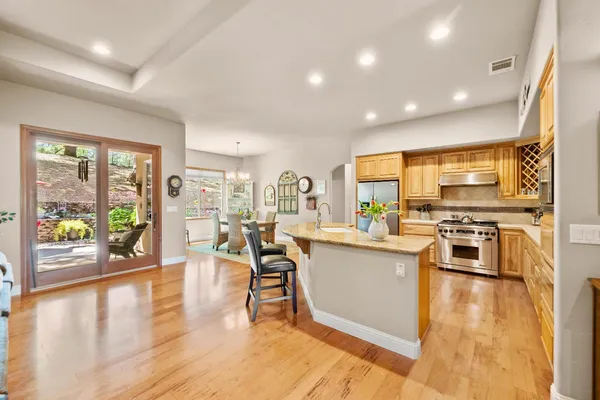 $727,000 | 5010 Bella Vista Circle, Foresthill, CA 95631