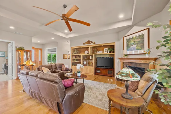 $727,000 | 5010 Bella Vista Circle, Foresthill, CA 95631