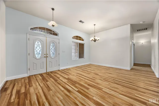 $575,000 | Undisclosed Address, Bakersfield, CA 93314