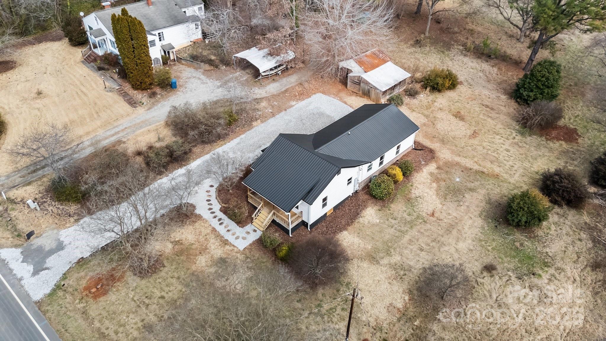 937 Gladstone Road Mocksville, NC 27028 - Photo 5 of 34 a view of outdoor space and seating area