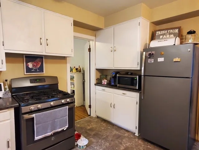 $209,900 | 157 North Clinton Avenue, Clintonville, WI 54929