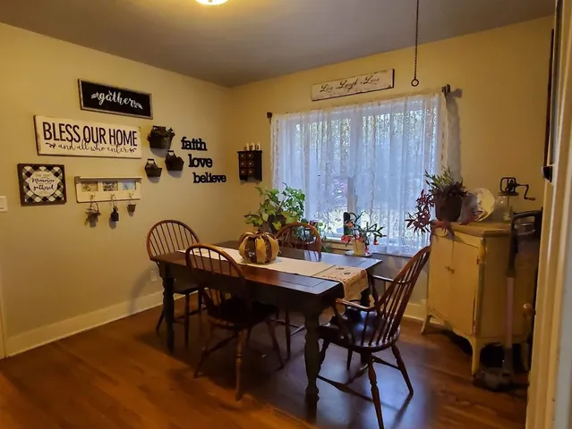 $209,900 | 157 North Clinton Avenue, Clintonville, WI 54929