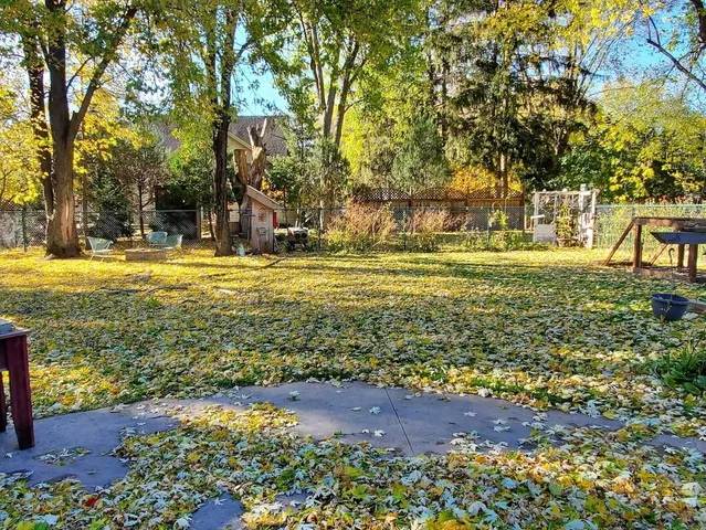 $209,900 | 157 North Clinton Avenue, Clintonville, WI 54929