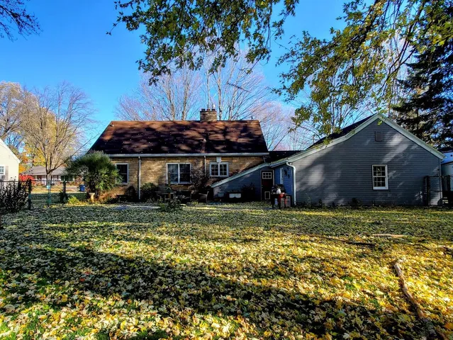 $209,900 | 157 North Clinton Avenue, Clintonville, WI 54929