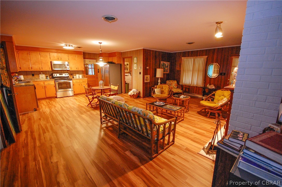 627 Barn Point Road Lottsburg, VA 22511 - Photo 16 of 36