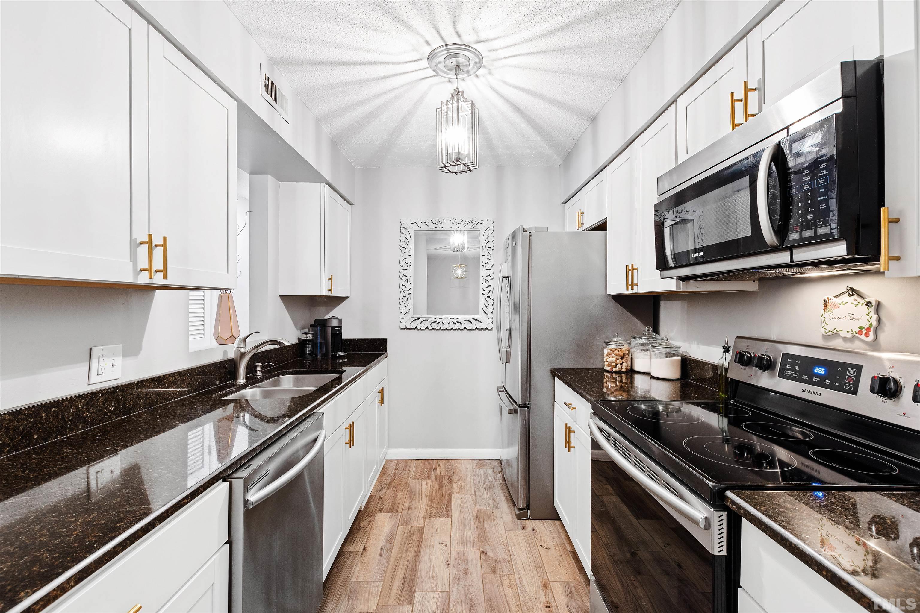 4507 Edwards Mill Road, Unit A Raleigh, NC 27612 - Photo 16 of 35