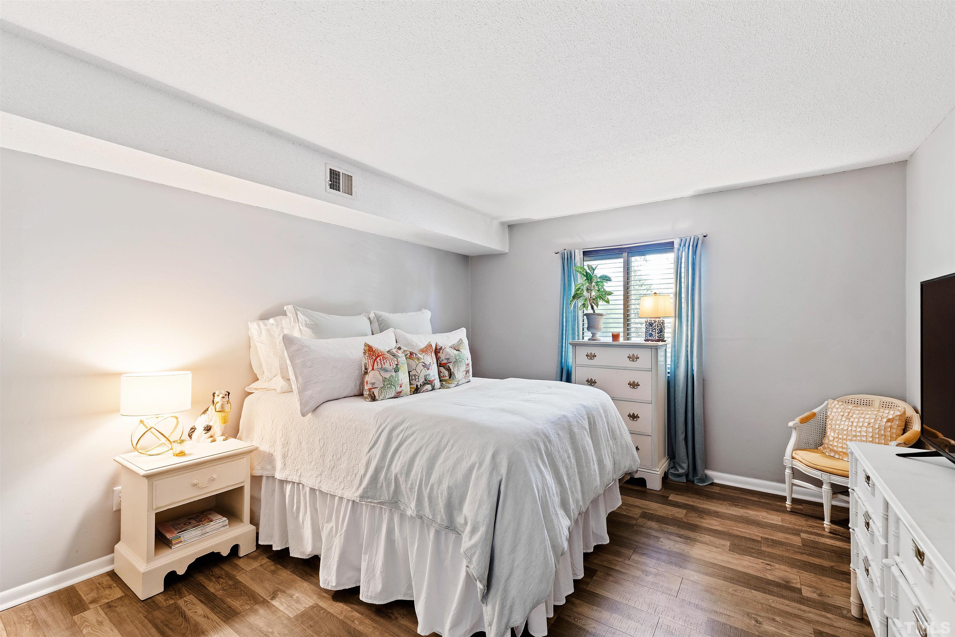 4507 Edwards Mill Road, Unit A Raleigh, NC 27612 - Photo 27 of 35