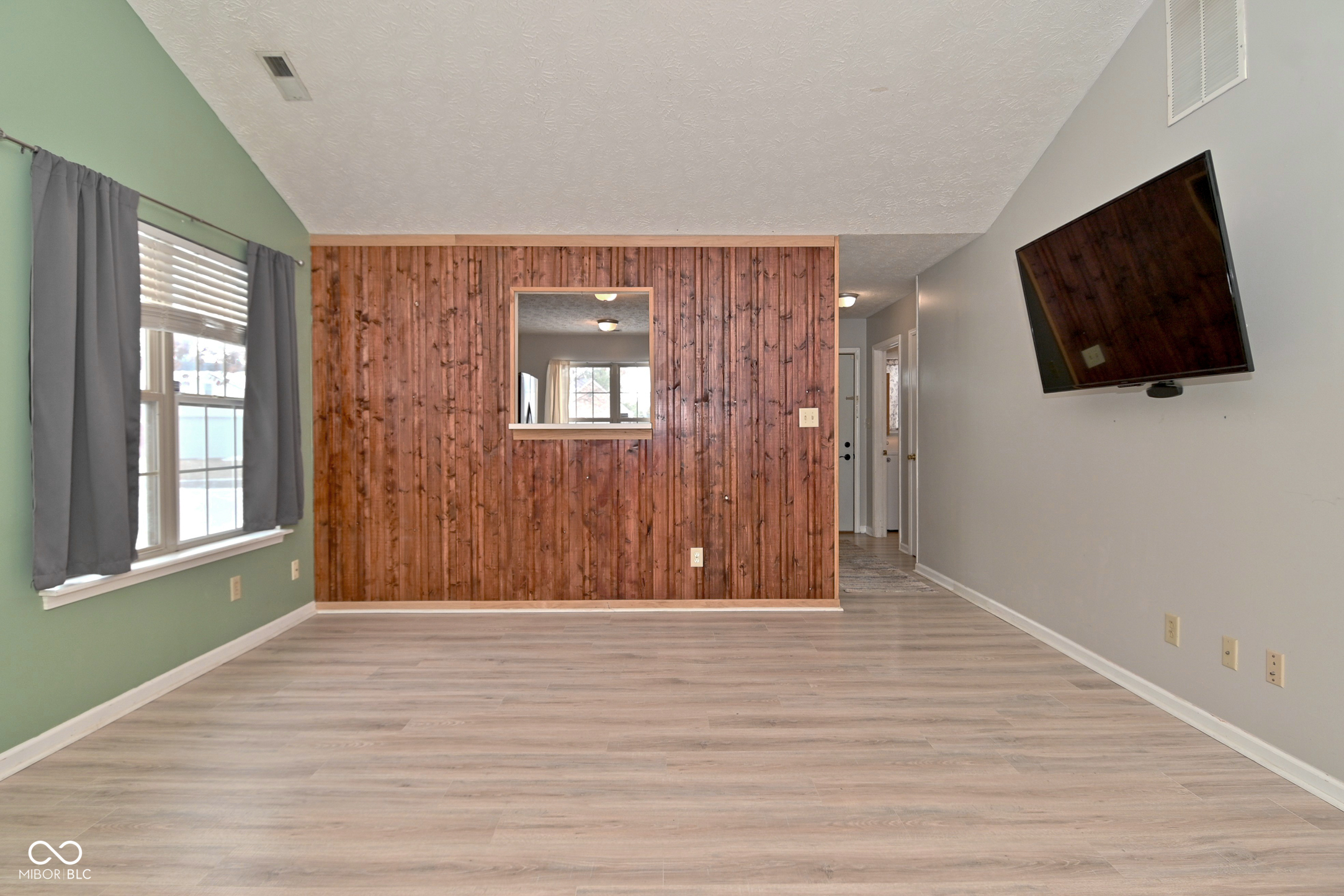 1061 Oak Leaf Road Franklin, IN 46131 - Photo 14 of 46 Gallery Image 14