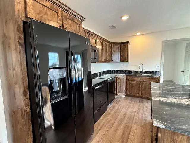 $225,000 | 1803 South Elm Street, El Dorado Springs, MO 64744