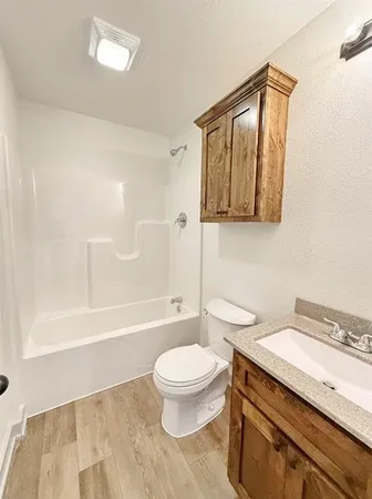 $225,000 | 1803 South Elm Street, El Dorado Springs, MO 64744