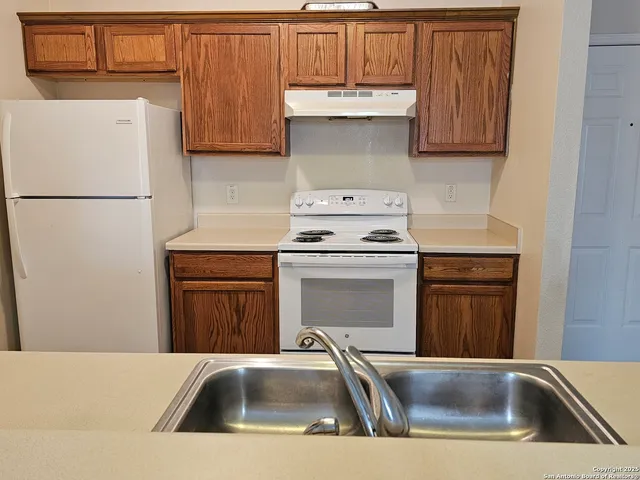 $1,170 | 4911 Ali Avenue, Unit 4, San Antonio, TX 78229