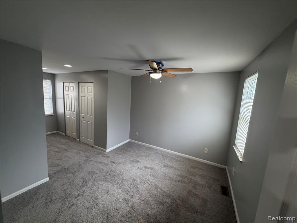 19445 Inkster Road Livonia, MI 48152 - Photo 11 of 16