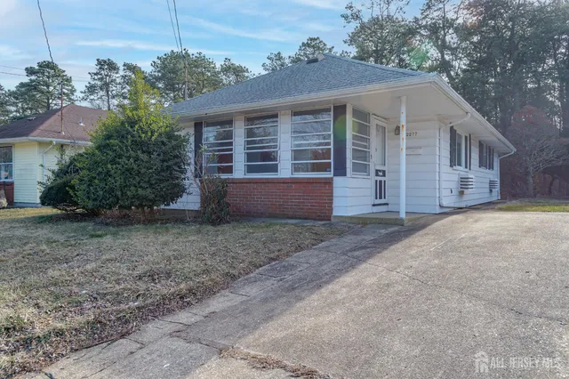 $215,000 | 2277 Hovsons Boulevard, Toms River, NJ 08753
