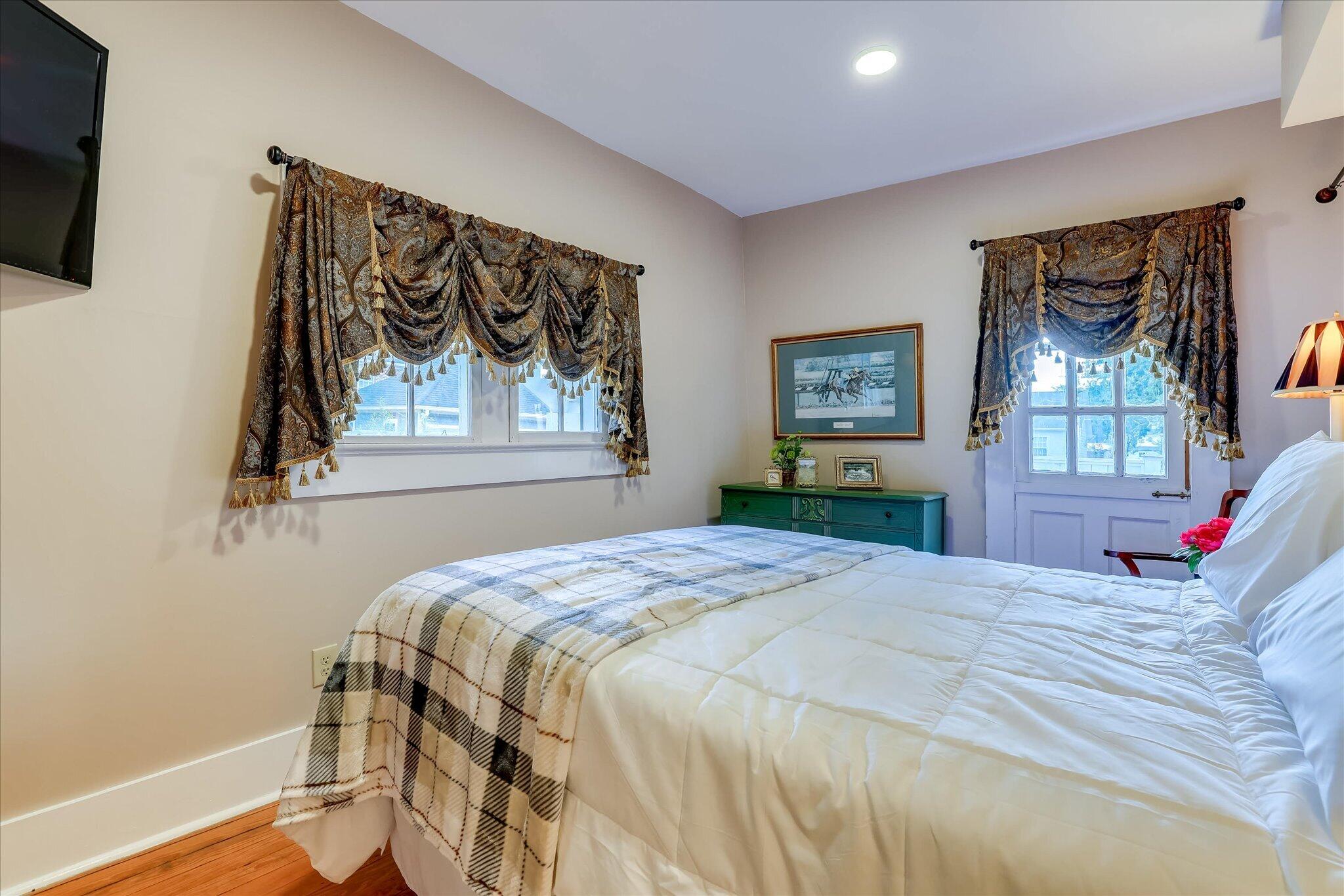 241 Laurens Street Southwest, Unit C Aiken, SC 29801 - Photo 13 of 25 Gallery Image 13