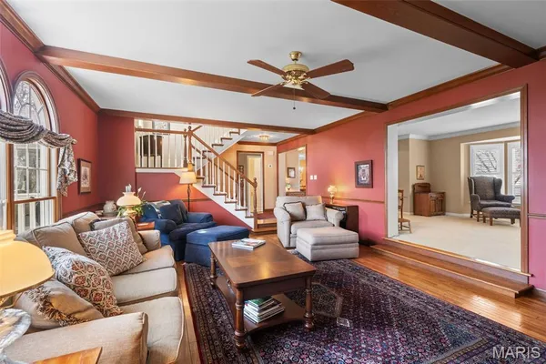 $725,000 | 718 Chancellor Heights Drive, Manchester, MO 63011