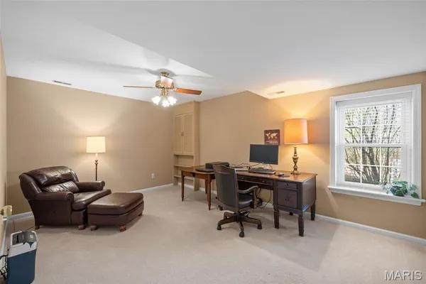 $725,000 | 718 Chancellor Heights Drive, Manchester, MO 63011