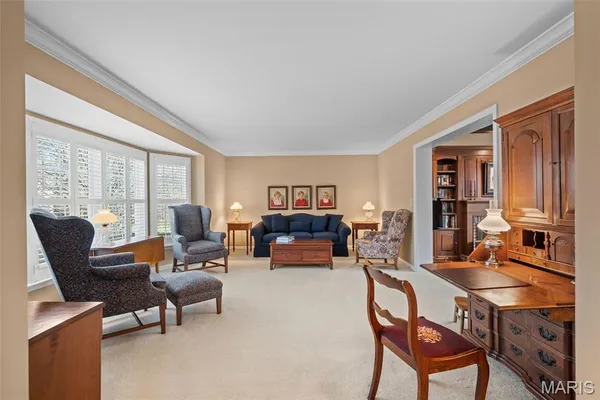 $725,000 | 718 Chancellor Heights Drive, Manchester, MO 63011