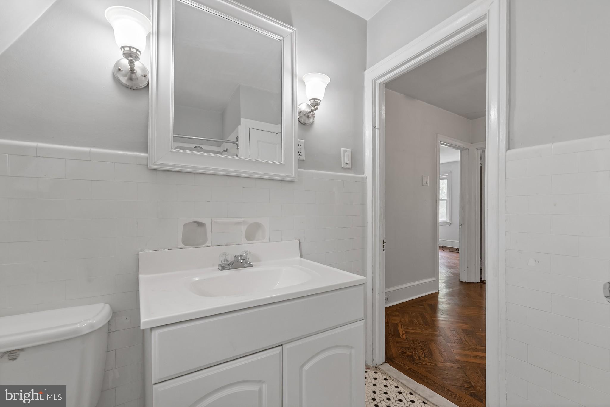 128 Edgehill Road Bala Cynwyd, PA 19004 - Photo 11 of 14 Gallery Image 11