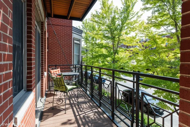 $2,595 | 1407 South Halsted Street, Unit 2A, Chicago, IL 60607