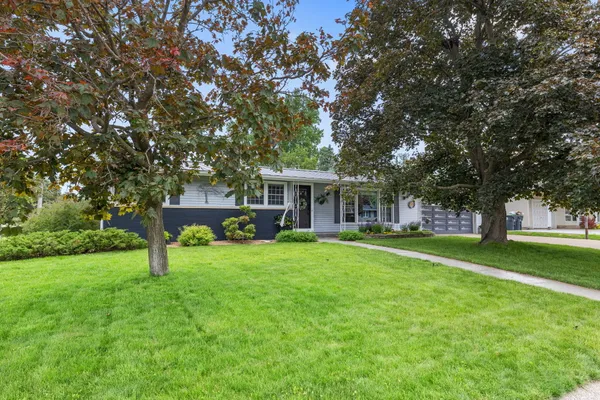 $365,000 | 3003 Lincoln Avenue, La Crosse, WI 54601