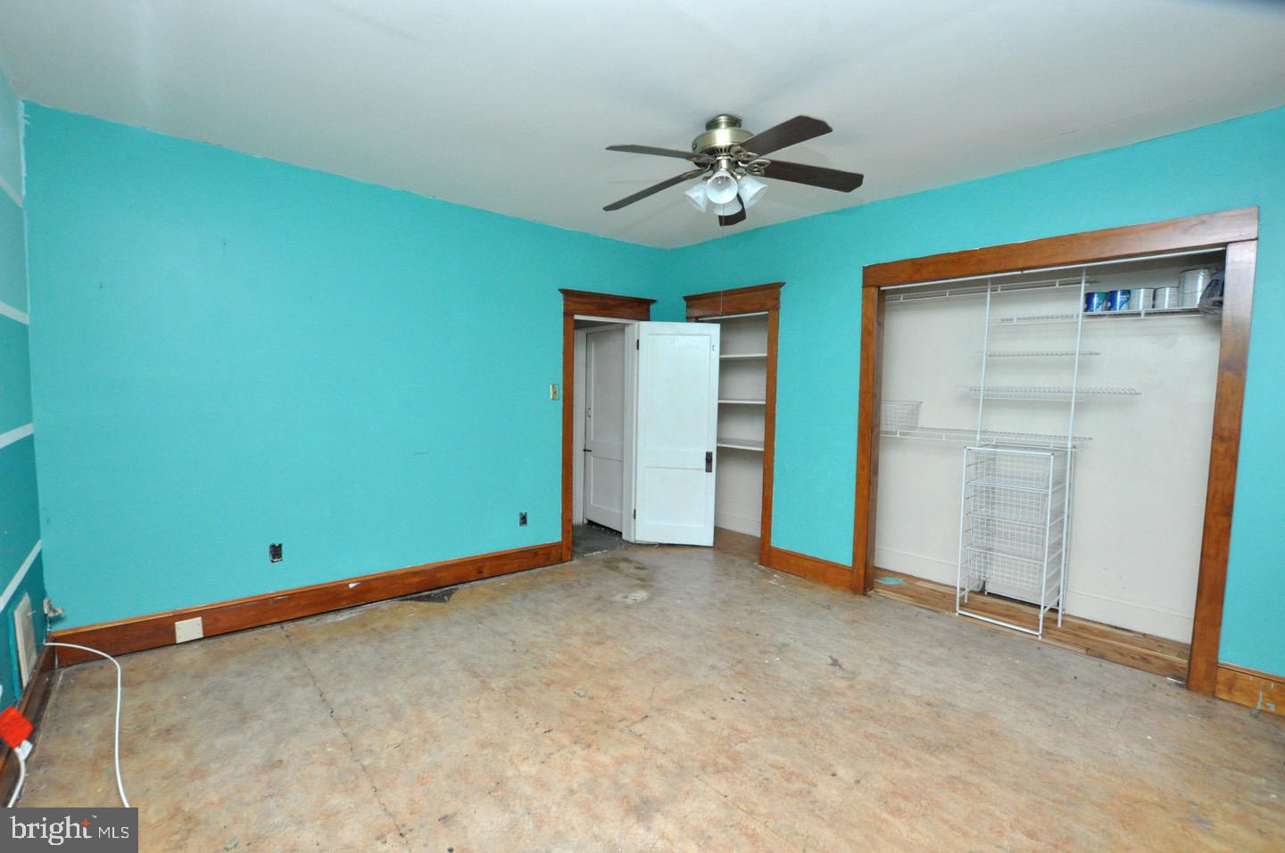 425 Delaware Avenue Riverside, NJ 08075 - Photo 26 of 33 an empty room with closet and fan