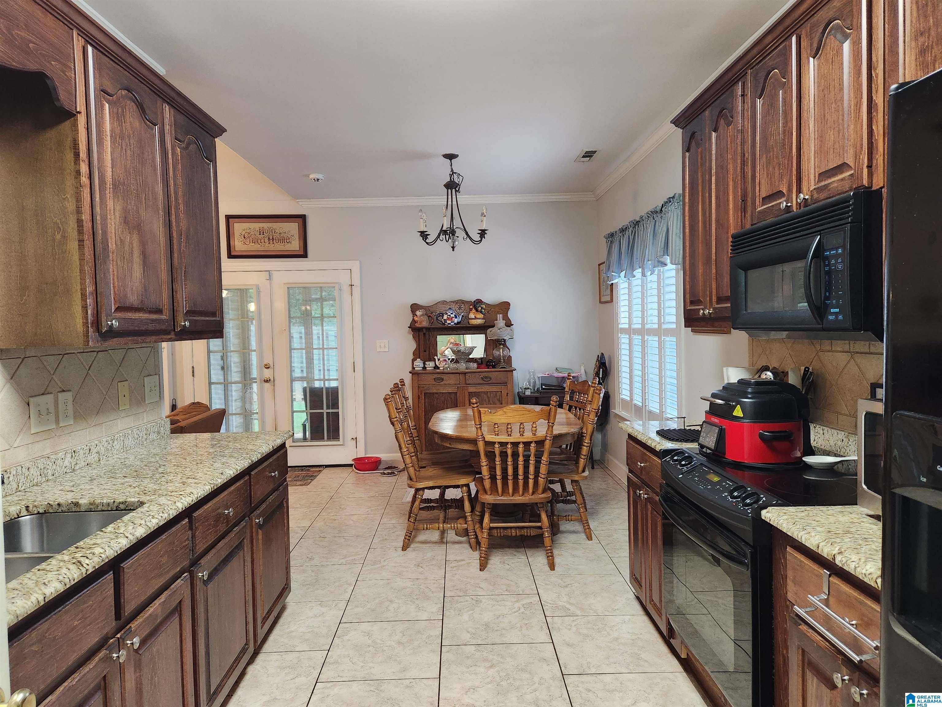 550 Trellis Circle Springville, AL 35146 - Photo 5 of 39 Gallery Image 5