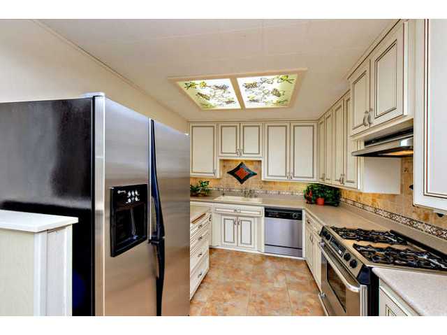 1042 3rd Street Encinitas, CA 92024 - Photo 10 of 25 Gallery Image 10