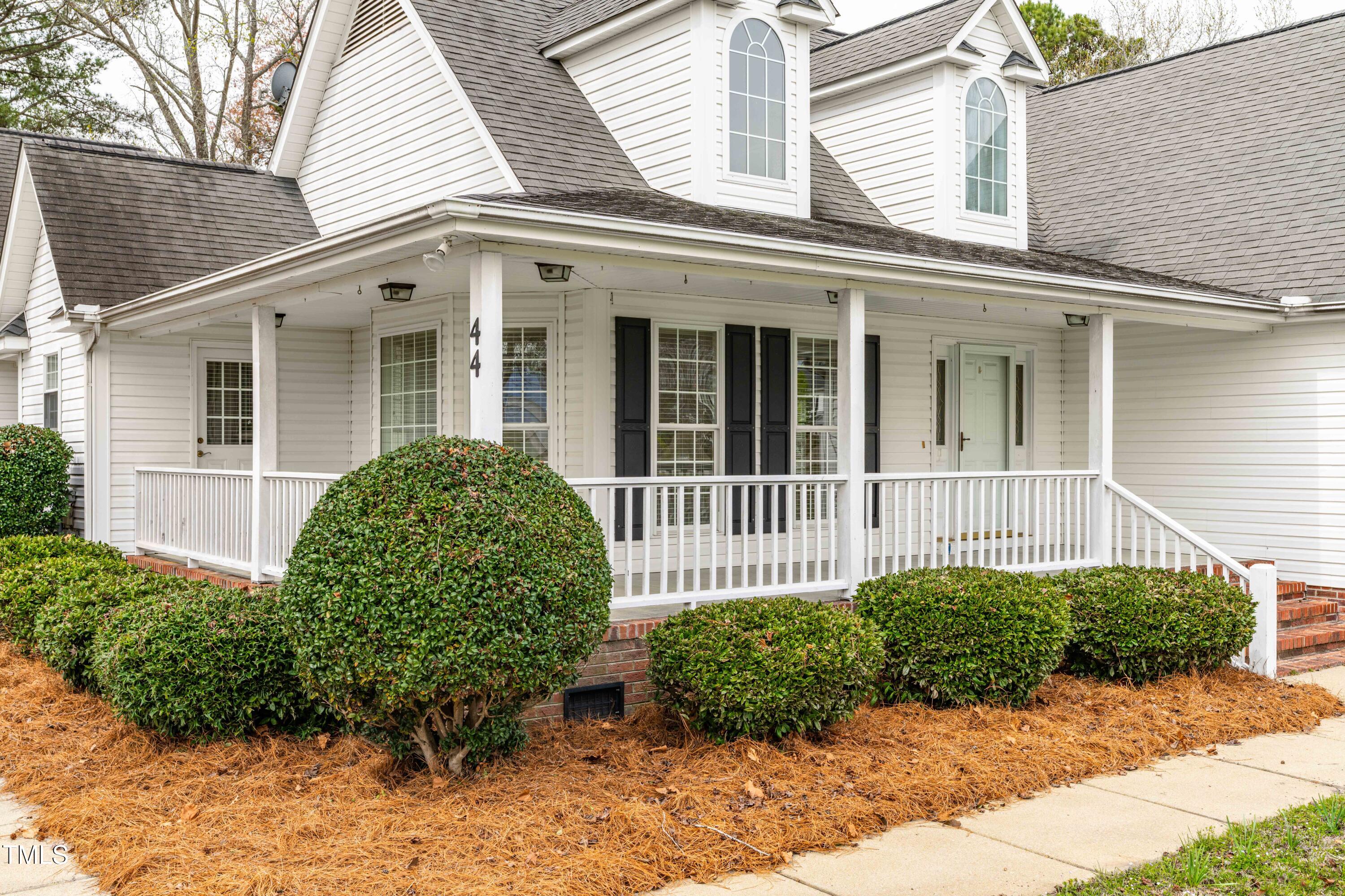 44 Loop Road Archer Lodge, NC 27527 - Photo 41 of 48 front view of a house