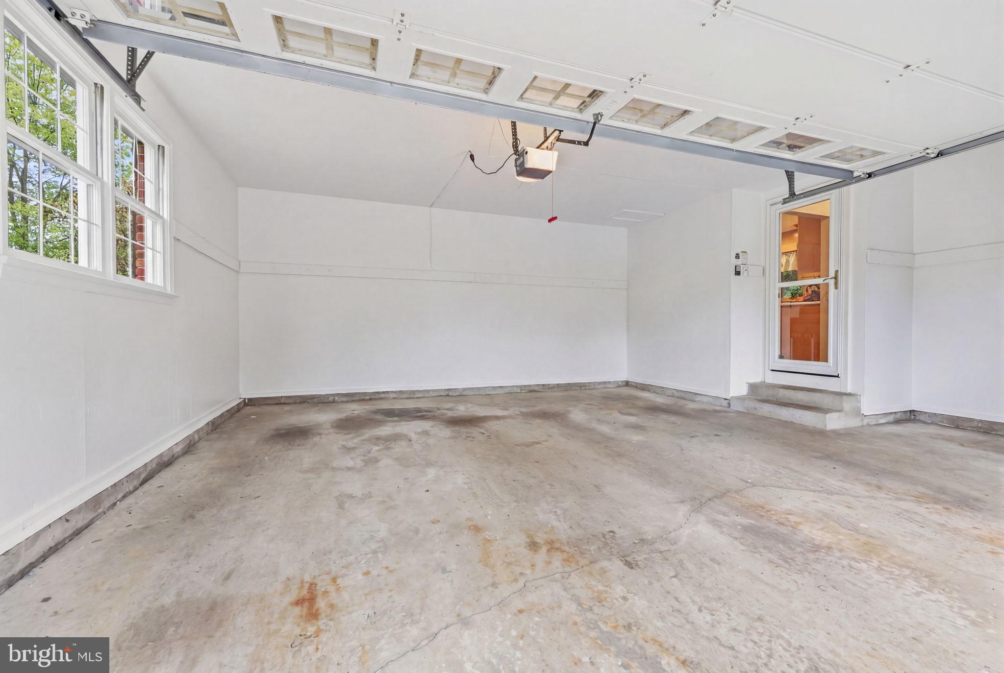 59 Lochatong Road Ewing, NJ 08628 - Photo 22 of 52