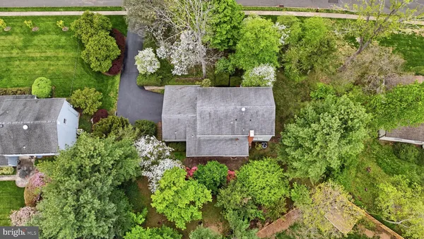 $575,000 | 59 Lochatong Road, Ewing, NJ 08628