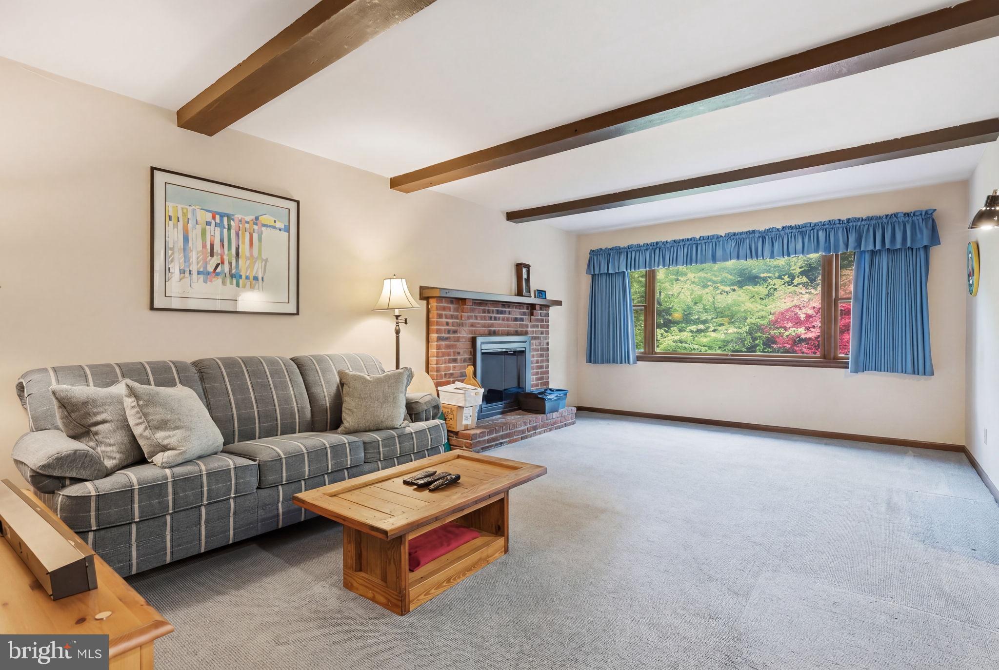 59 Lochatong Road Ewing, NJ 08628 - Photo 8 of 52
