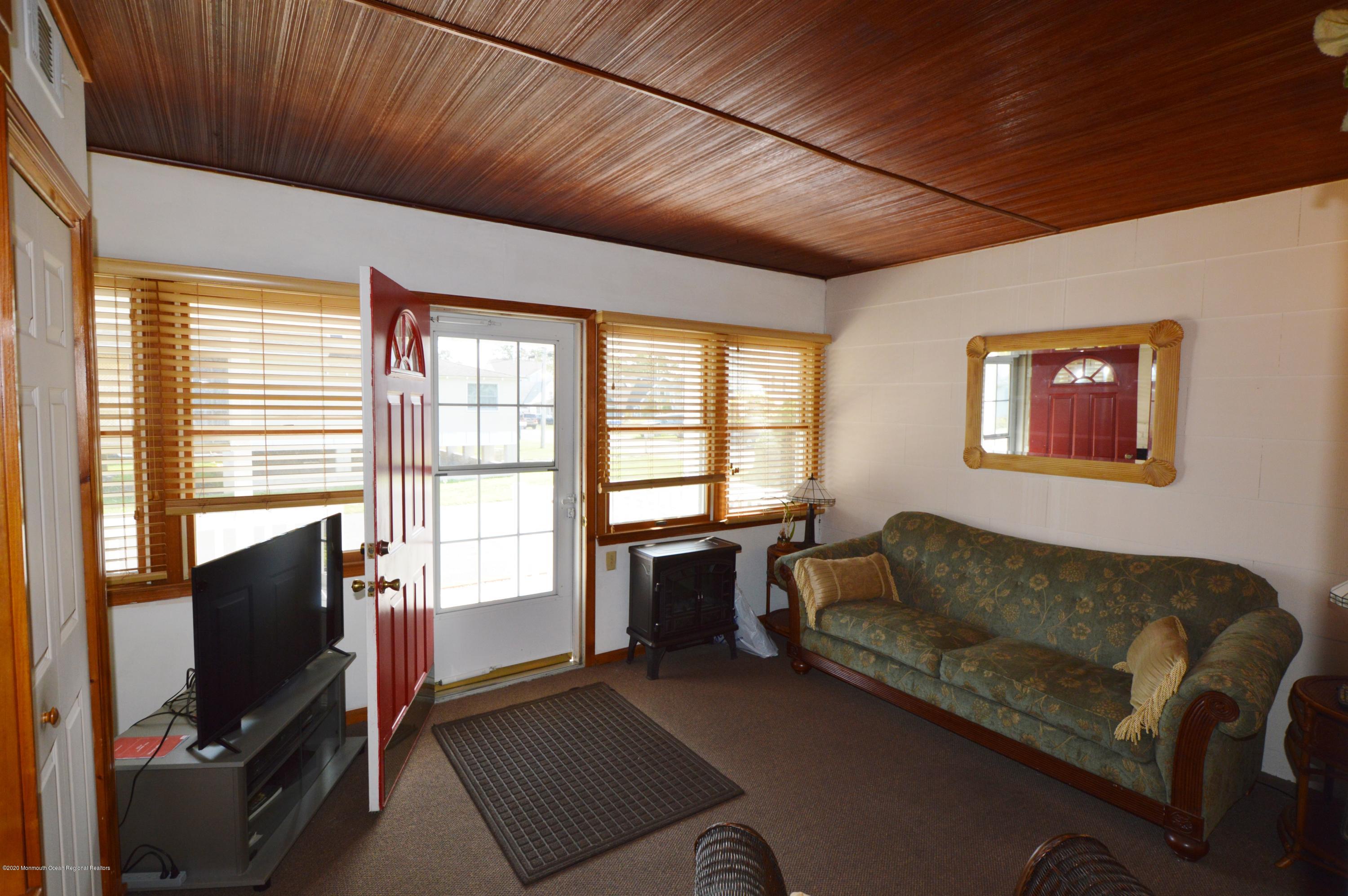 133 Grover Road Toms River, NJ 08753 - Photo 16 of 32 FRONT PORCH