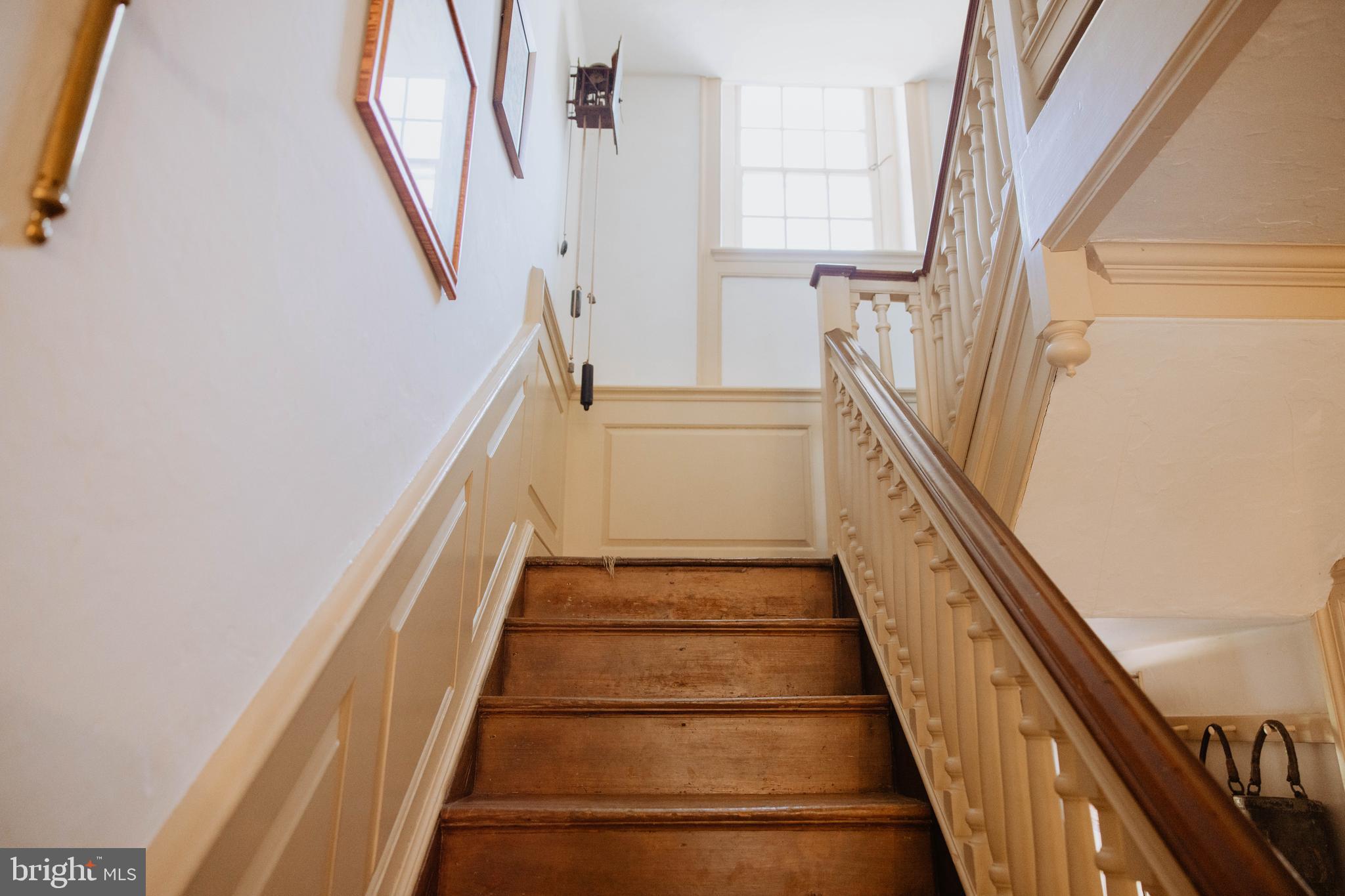 1861 Ridge Road Pottstown, PA 19465 - Photo 29 of 71 Wainscotting