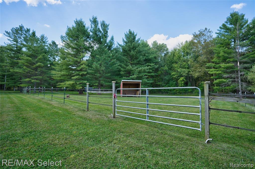 10350 South Horton Road Goodrich, MI 48438 - Photo 21 of 82 Gallery Image 21