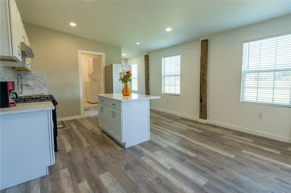 $250,000 | 21564 Co Road 1718, Mathis, TX 78368