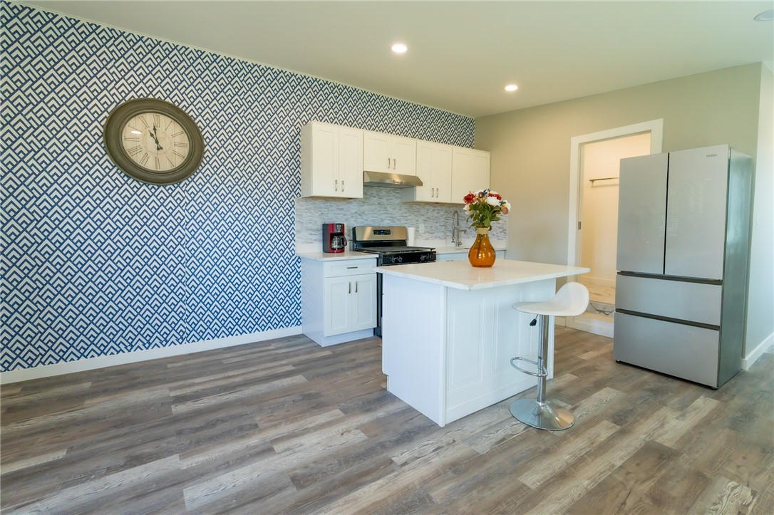 21564 Co Road 1718 Mathis, TX 78368 - Photo 28 of 37 Kitchen Apartment