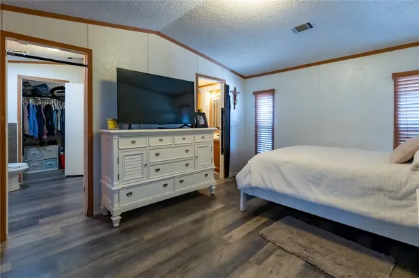 $250,000 | 21564 Co Road 1718, Mathis, TX 78368